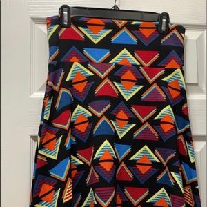 NWOT- Lularoe Cassie Skirt Size Medium